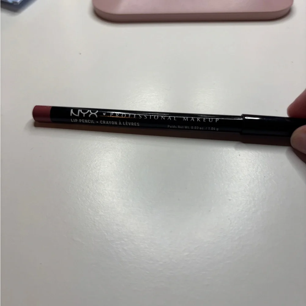 NYX Professional Makeup Lip Liner - Peekaboo Neutral